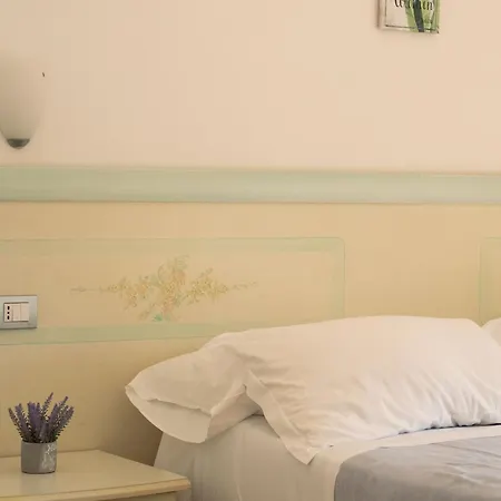 Le Della Costa - Positano Майори